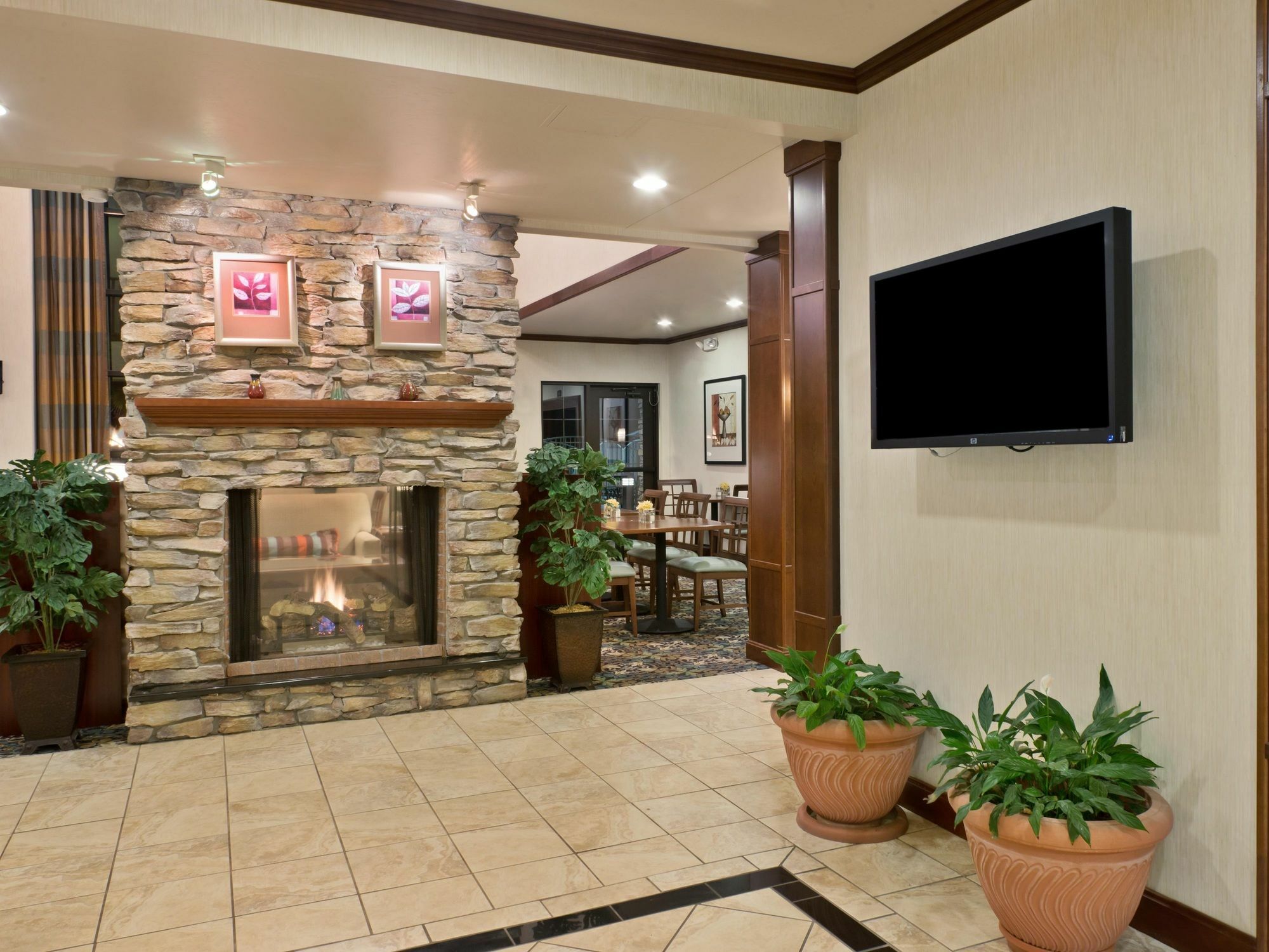 Staybridge Suites Tucson Airport By Ihg מראה חיצוני תמונה
